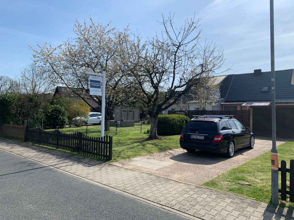 e880db77-dc00-4ec0-b975-e447469eb96d